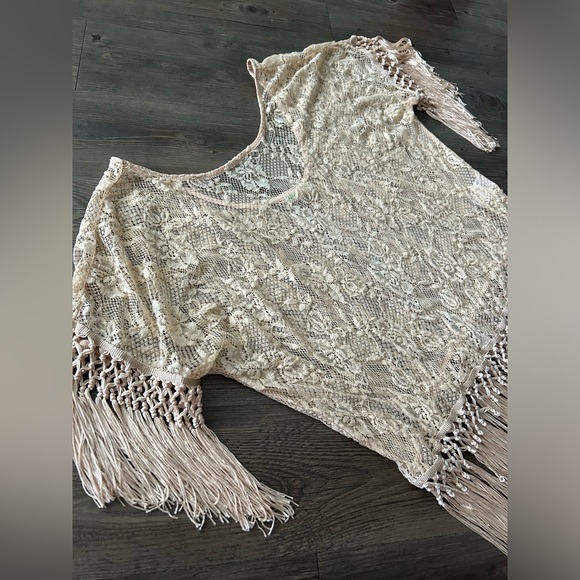 Cottage core/Granny core top - Picture 3 of 3